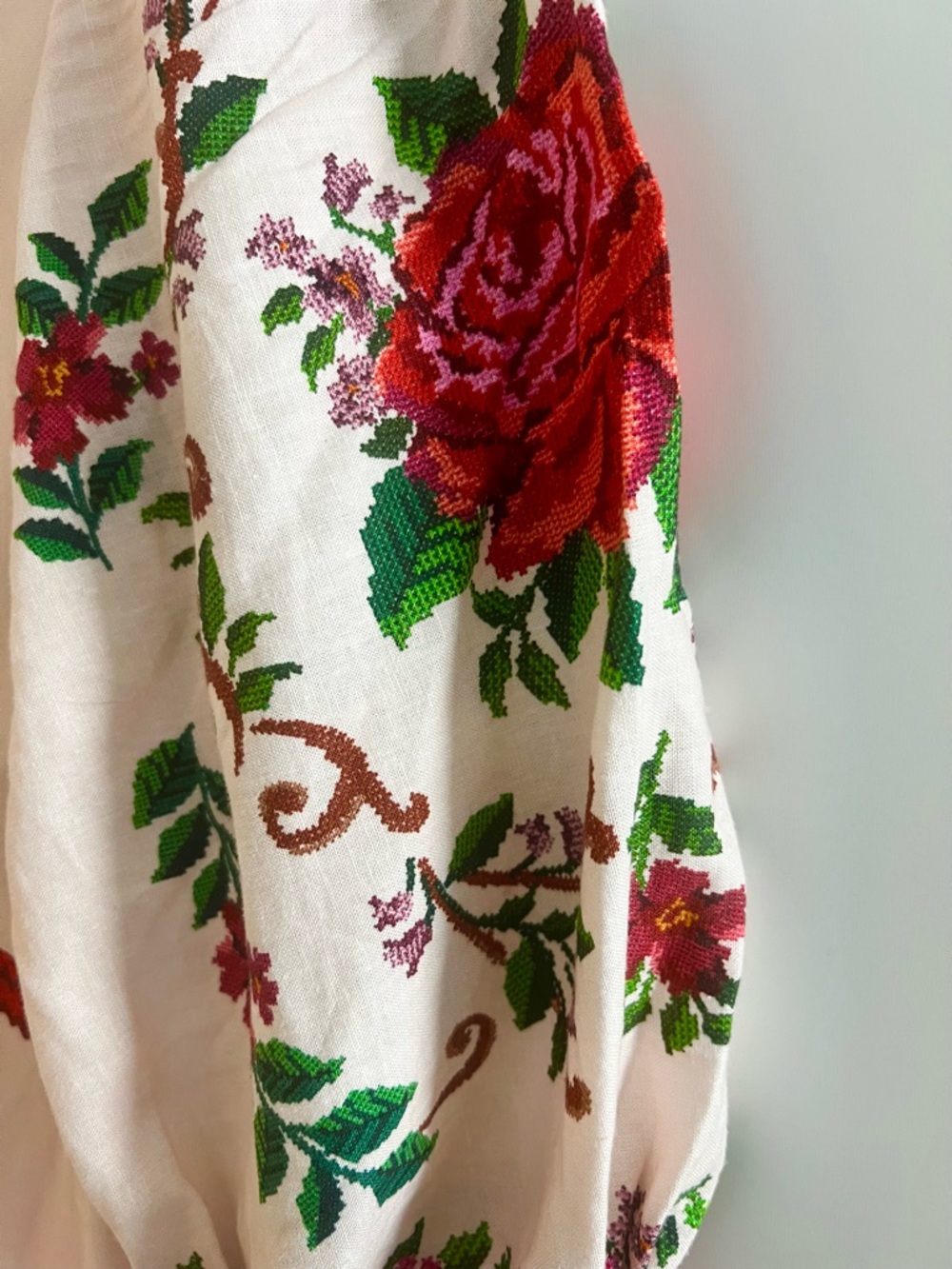 FARM Rio Pink Maxi Dress with Red Floral Embroidery. Never worn - Picture 3 of 6
